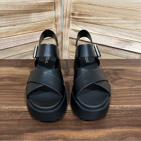 WOMEN'S CRISSCROSS SANDALS ( ALYSSA-S) - Picture 8 of 10